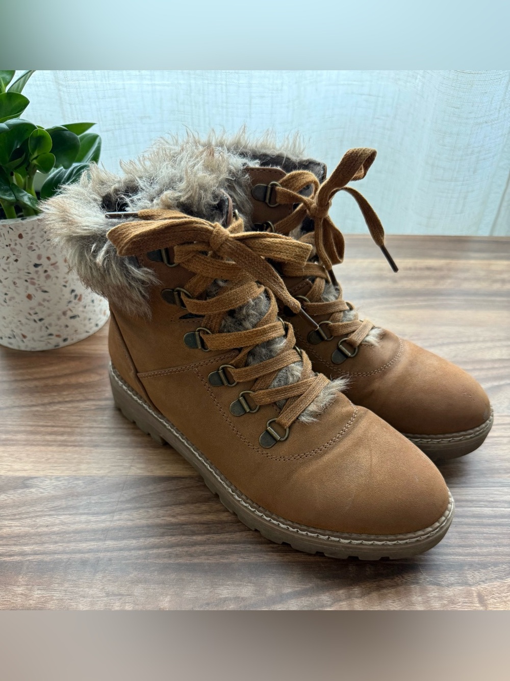 Camel Tan Brown Lace Up Boots with Faux Fur Trim